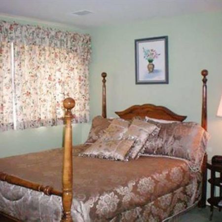 Montague Inn Saginaw Kültér fotó
